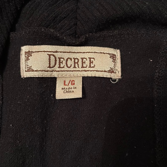 Tank Cardigan - Picture 2 of 5